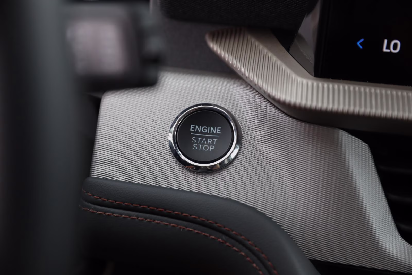 2025 Agate Black Ford Explorer Active 4X4 SUV