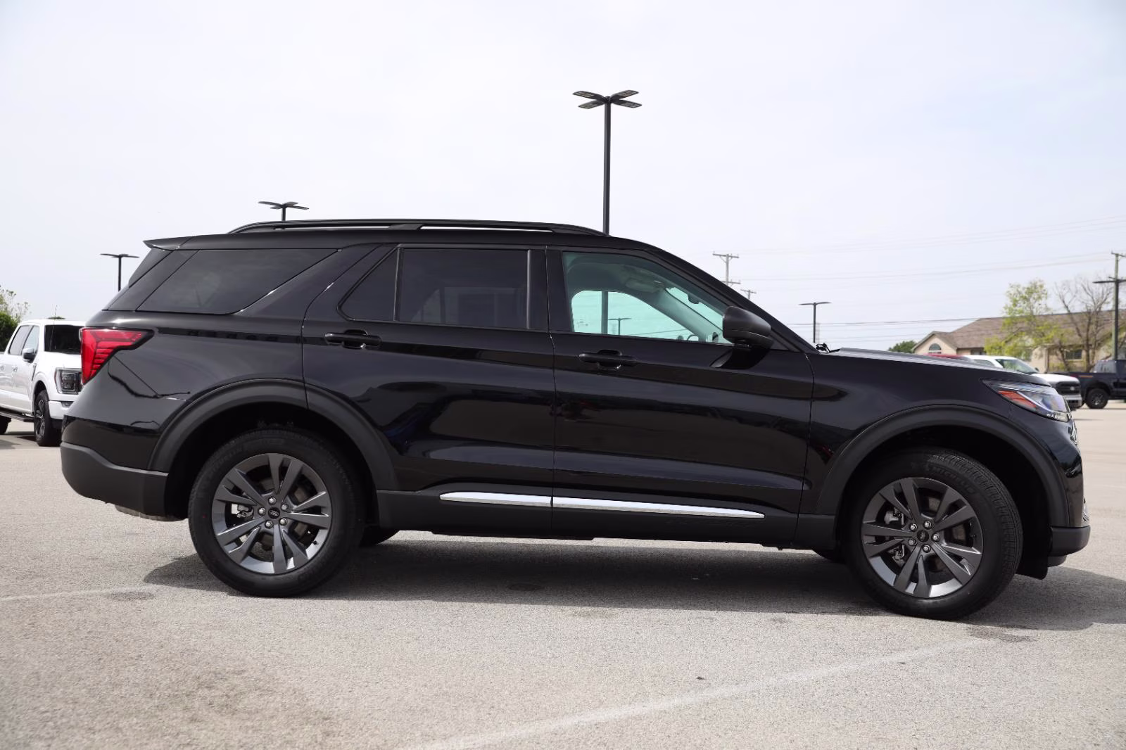 2025 Agate Black Ford Explorer Active 4X4 SUV
