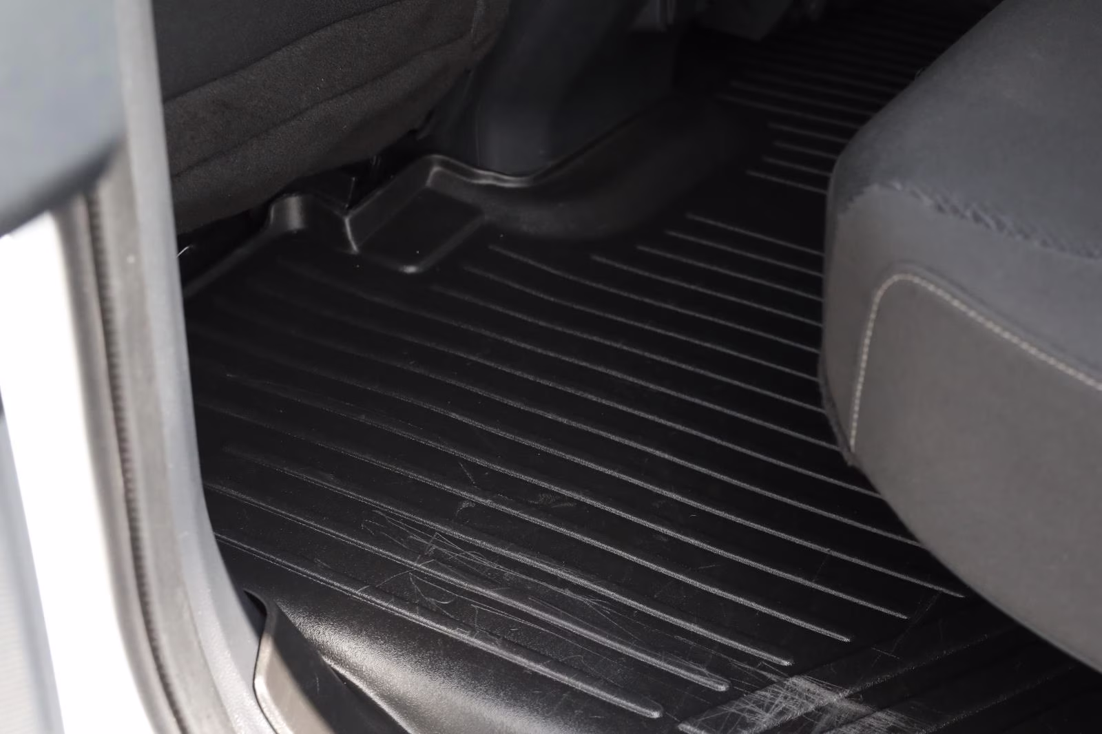 2023 Oxford White Ford F-150 XLT 4X4 Truck