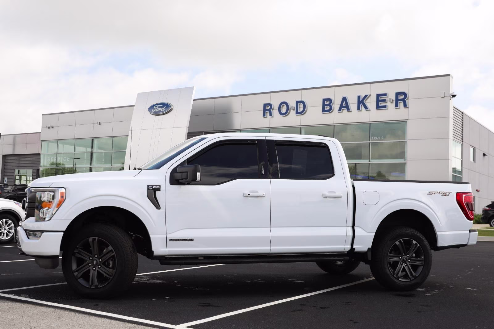 2023 Oxford White Ford F-150 XLT 4X4 Truck