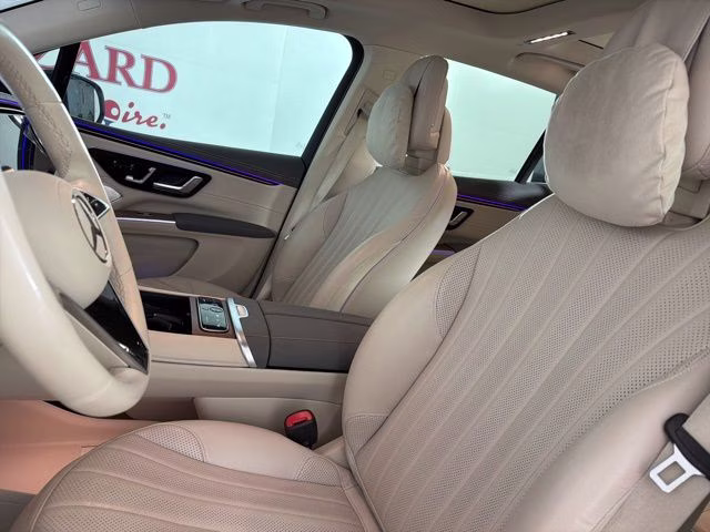 2023 Cirrus Silver Metallic Mercedes-Benz EQS 580 4MATIC AWD SUV