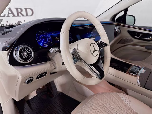 2023 Cirrus Silver Metallic Mercedes-Benz EQS 580 4MATIC AWD SUV