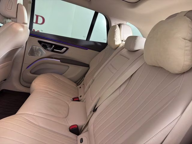 2023 Cirrus Silver Metallic Mercedes-Benz EQS 580 4MATIC AWD SUV