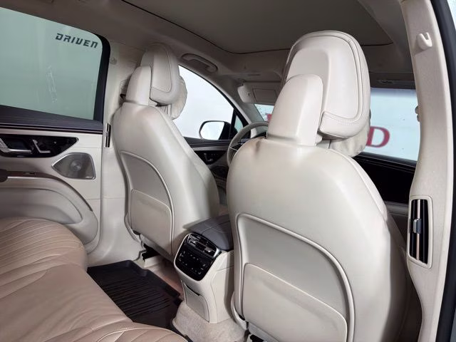 2023 Cirrus Silver Metallic Mercedes-Benz EQS 580 4MATIC AWD SUV