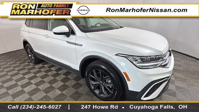 2023 Opal White Pearl Volkswagen Tiguan 2.0T SE FWD SUV