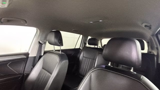 2023 Opal White Pearl Volkswagen Tiguan 2.0T SE FWD SUV