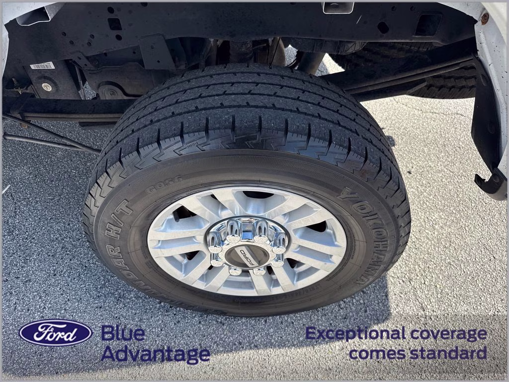 2018 Oxford White Ford Super Duty F-250 SRW XLT 4X4 Truck
