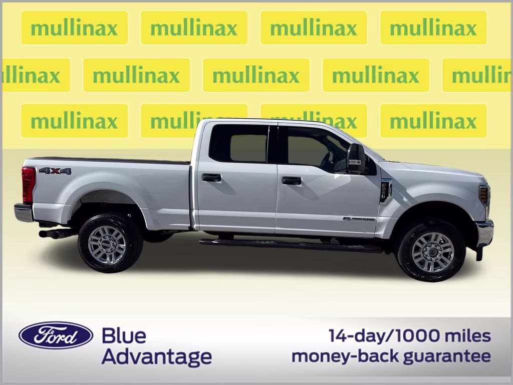2018 Oxford White Ford Super Duty F-250 SRW XLT 4X4 Truck