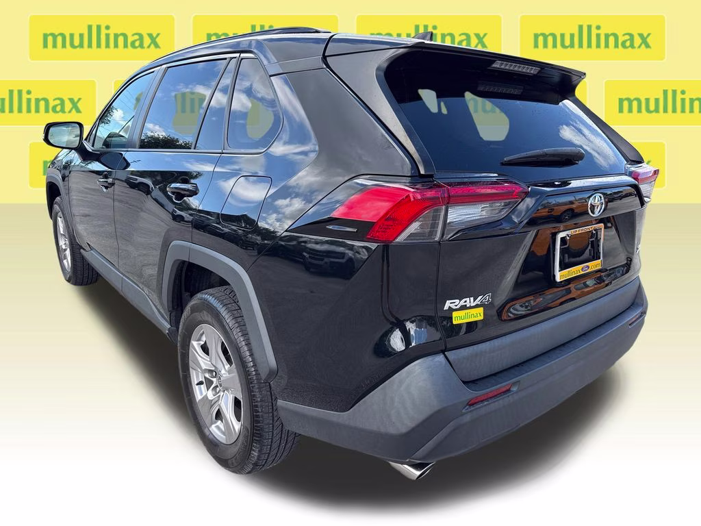 2022 Midnight Black Metallic Toyota RAV4 XLE FWD SUV