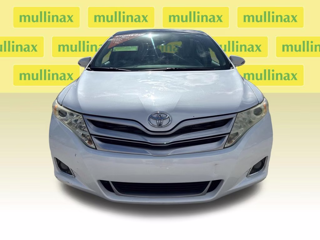 2013 Blizzard Pearl Toyota Venza XLE FWD SUV