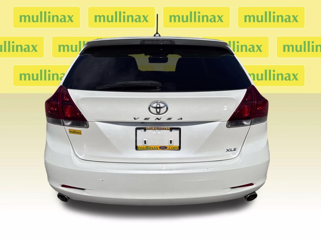 2013 Blizzard Pearl Toyota Venza XLE FWD SUV