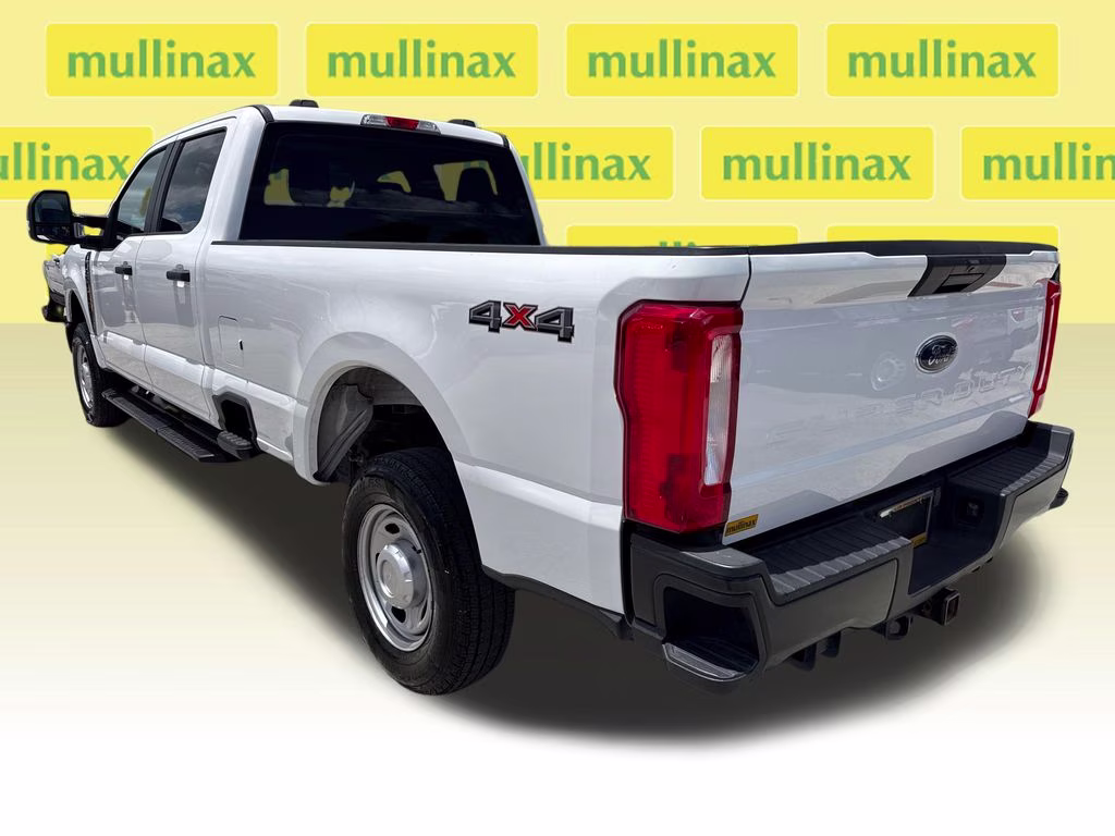 2023 Oxford White Ford Super Duty F-250 SRW XL 4X4 Truck
