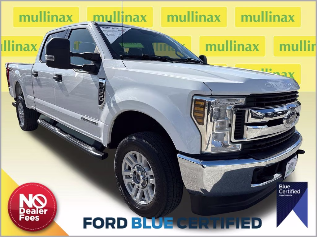 2018 Oxford White Ford Super Duty F-250 SRW XLT 4X4 Truck