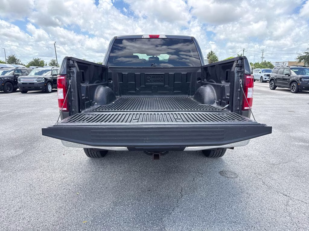 2019 Magnetic Metallic Ford F-150 XLT RWD Truck
