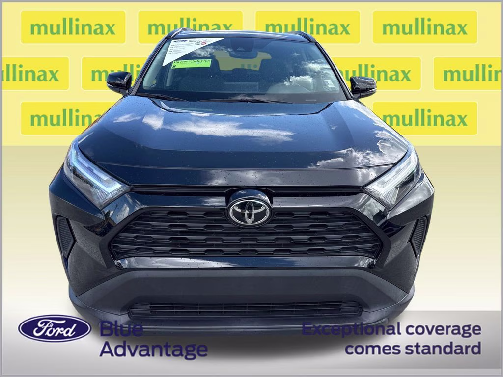 2022 Midnight Black Metallic Toyota RAV4 XLE FWD SUV