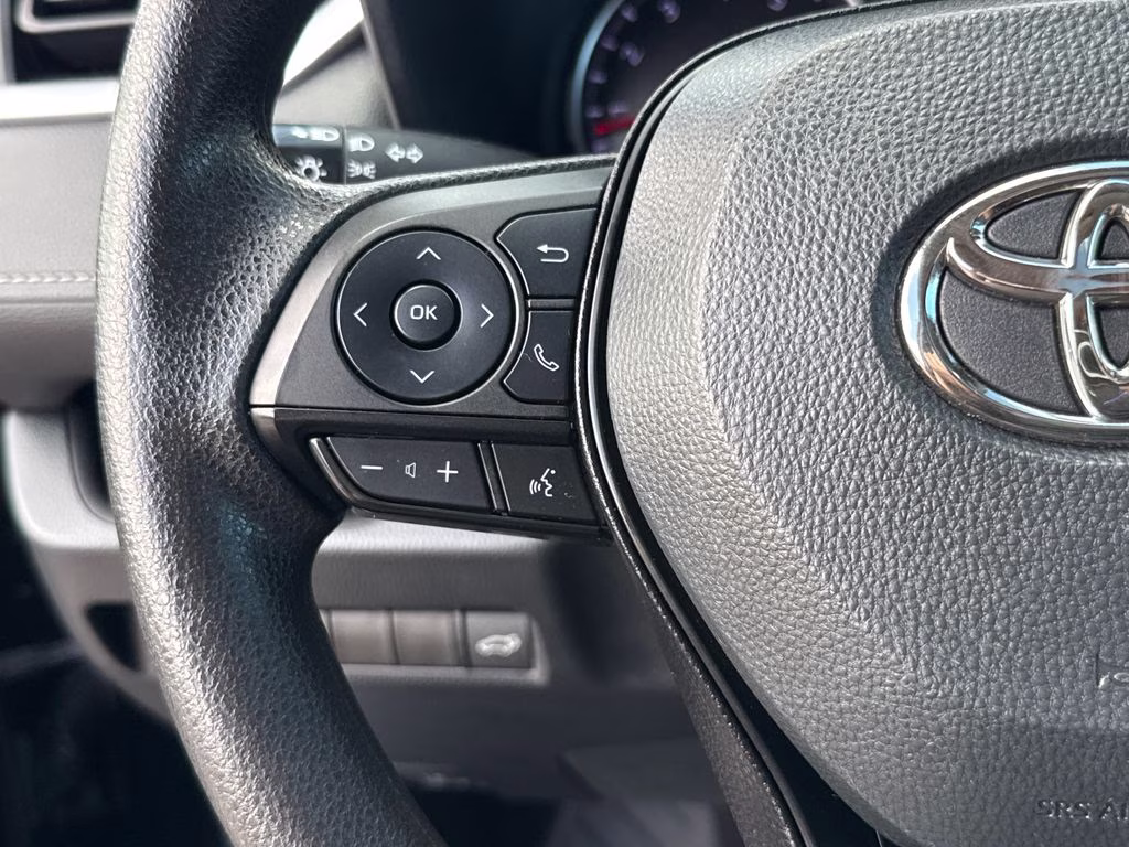 2022 Midnight Black Metallic Toyota RAV4 XLE FWD SUV