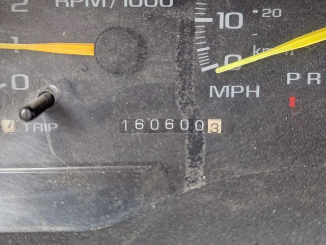 1998 Light Pewter Metallic Chevrolet C/K 1500 Base 4X4 Truck