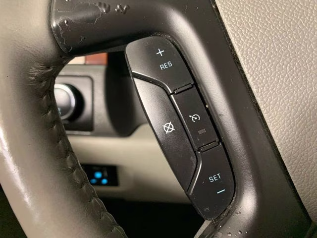 2009 Summit White Chevrolet Tahoe LT 4X4 SUV
