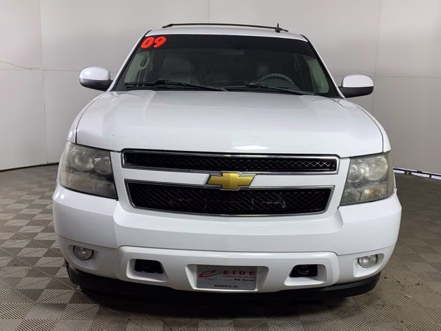 2009 Summit White Chevrolet Tahoe LT 4X4 SUV