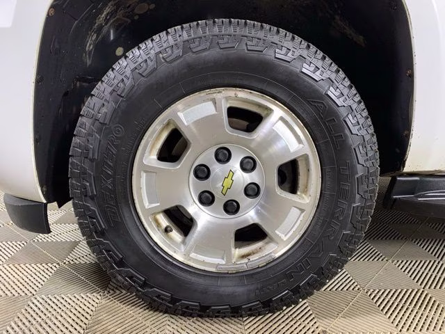 2009 Summit White Chevrolet Tahoe LT 4X4 SUV