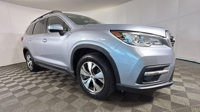 2021 Ice Silver Metallic Subaru Ascent Premium AWD SUV