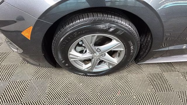 2023 Portofino Gray Hyundai Sonata SE FWD Sedan