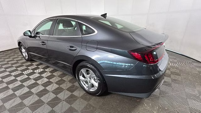 2023 Portofino Gray Hyundai Sonata SE FWD Sedan