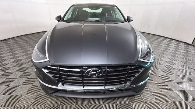 2023 Portofino Gray Hyundai Sonata SE FWD Sedan