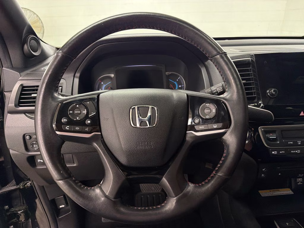 2022 Crystal Black Pearl Honda Pilot Black Edition AWD SUV