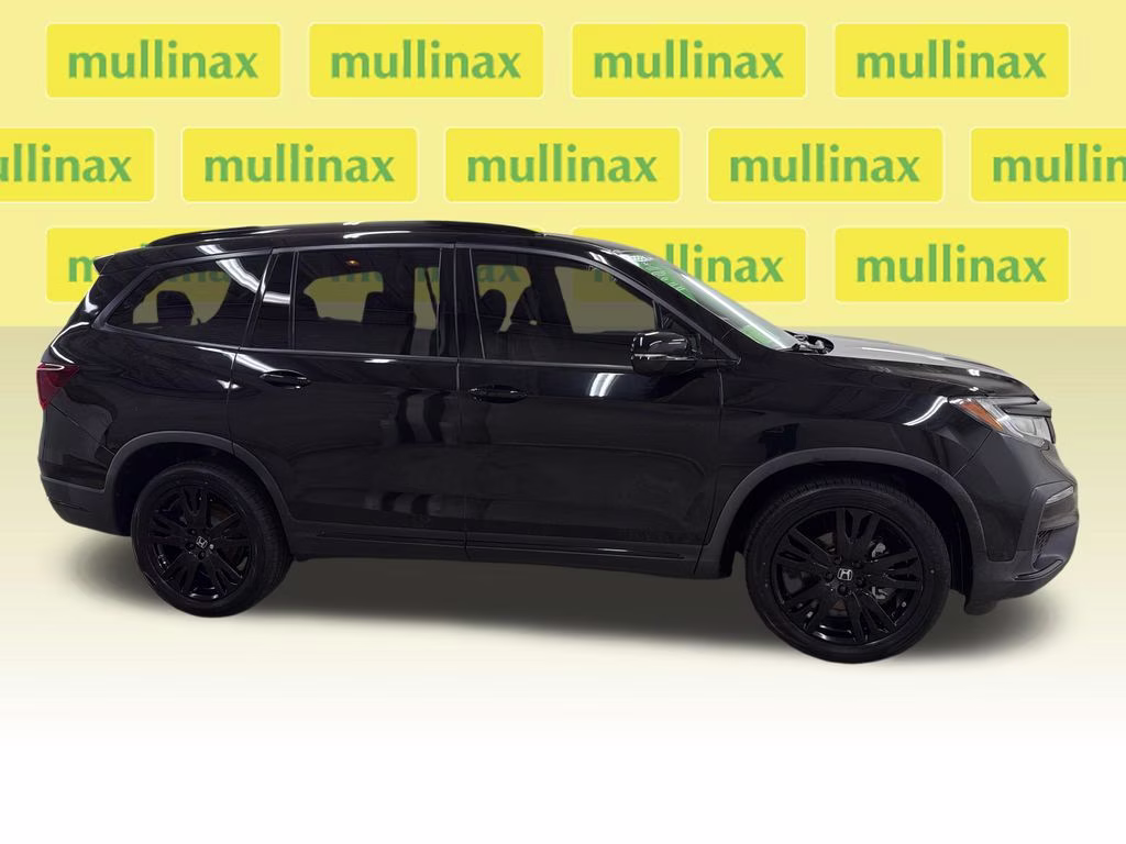 2022 Crystal Black Pearl Honda Pilot Black Edition AWD SUV