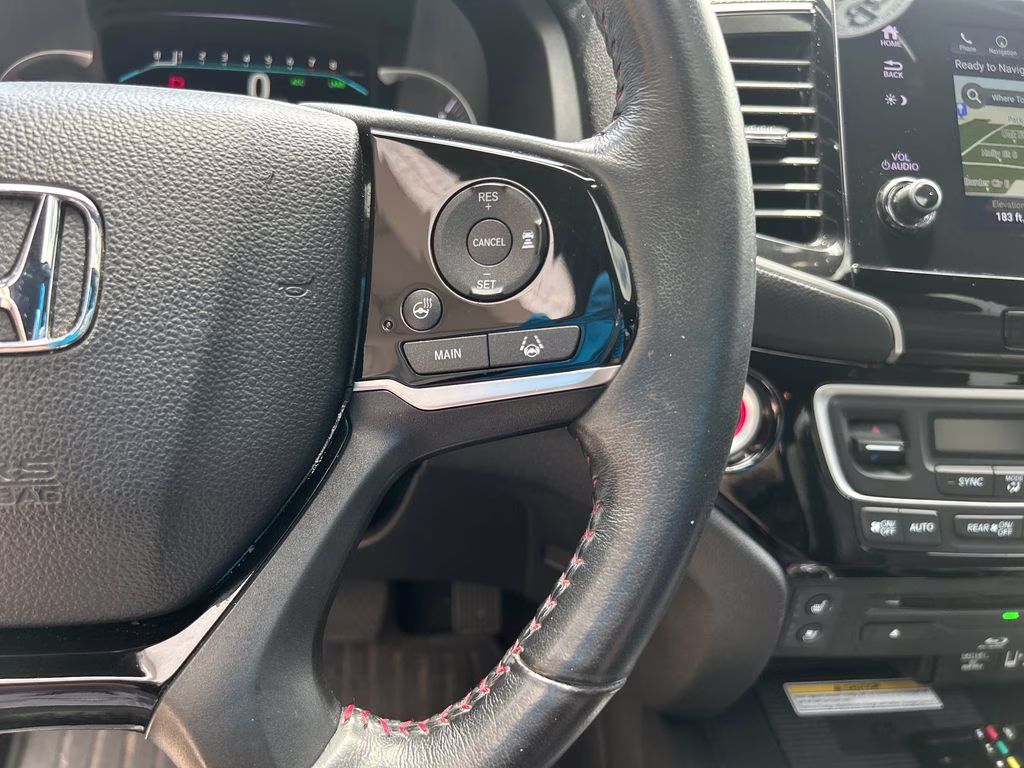 2022 Crystal Black Pearl Honda Pilot Black Edition AWD SUV