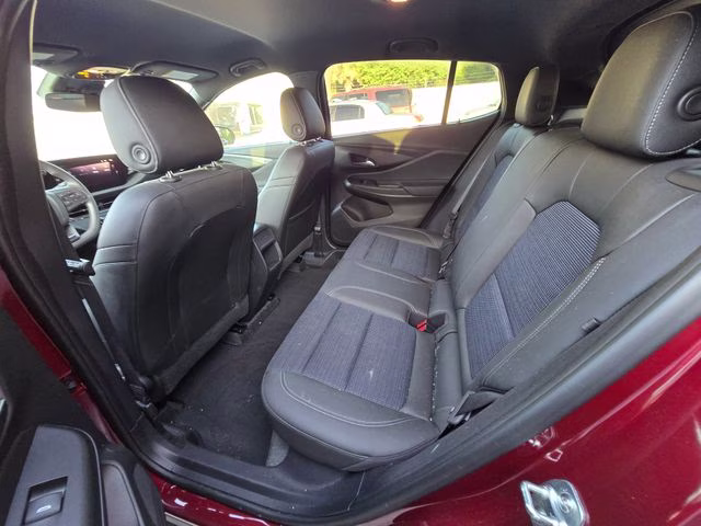 2025 Cinnabar Metallic Buick Envista Preferred FWD SUV