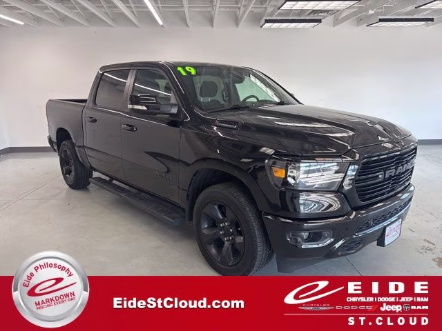 2019 Diamond Black Crystal Pearlcoat Ram 1500 Big Horn 4X4 Truck