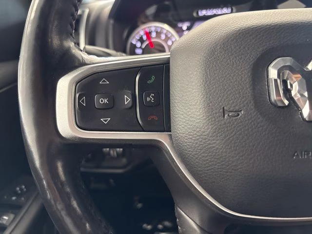 2019 Diamond Black Crystal Pearlcoat Ram 1500 Big Horn 4X4 Truck