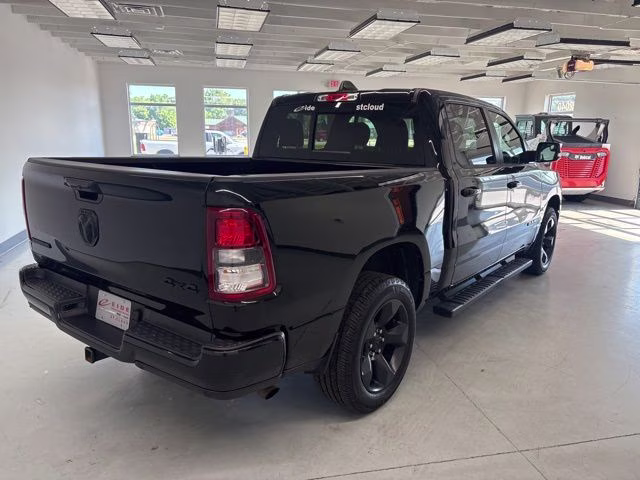 2019 Diamond Black Crystal Pearlcoat Ram 1500 Big Horn 4X4 Truck