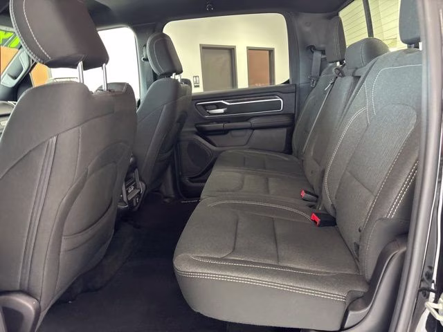 2019 Diamond Black Crystal Pearlcoat Ram 1500 Big Horn 4X4 Truck