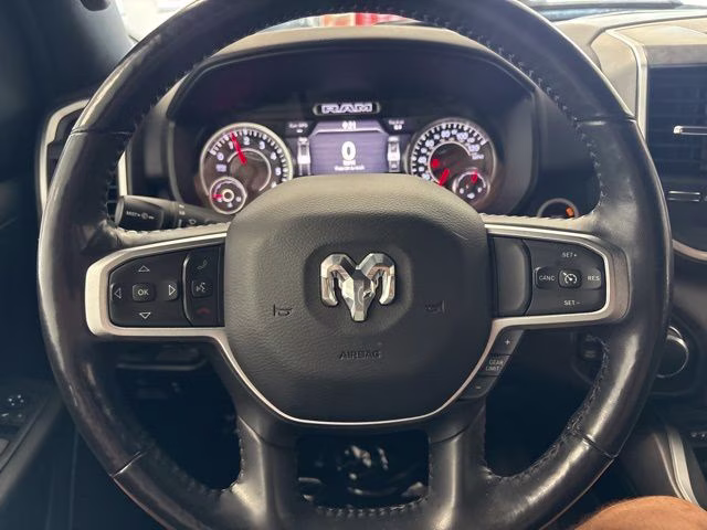 2019 Diamond Black Crystal Pearlcoat Ram 1500 Big Horn 4X4 Truck