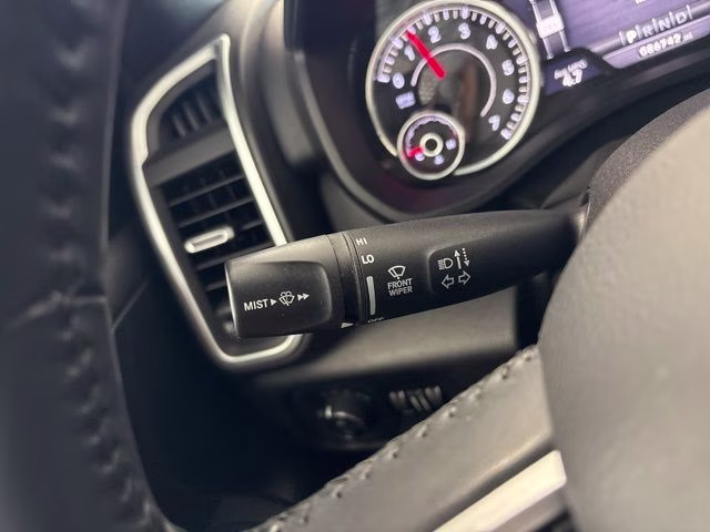 2019 Diamond Black Crystal Pearlcoat Ram 1500 Big Horn 4X4 Truck