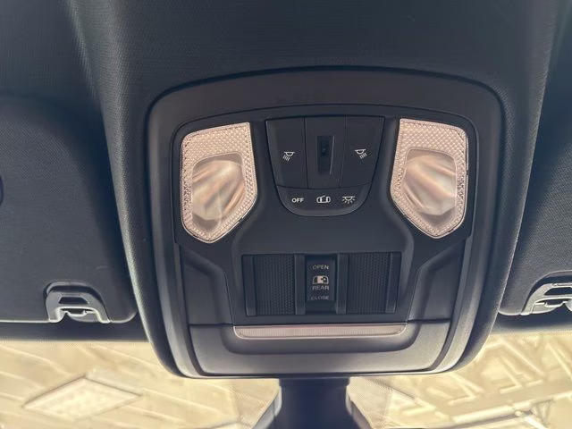 2019 Diamond Black Crystal Pearlcoat Ram 1500 Big Horn 4X4 Truck