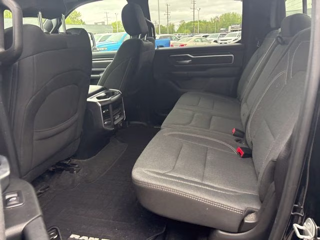 2019 Diamond Black Crystal Pearlcoat Ram 1500 Big Horn 4X4 Truck