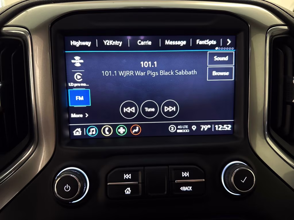 2022 Northsky Blue Metallic Chevrolet Silverado 3500HD LT 4X4 Truck