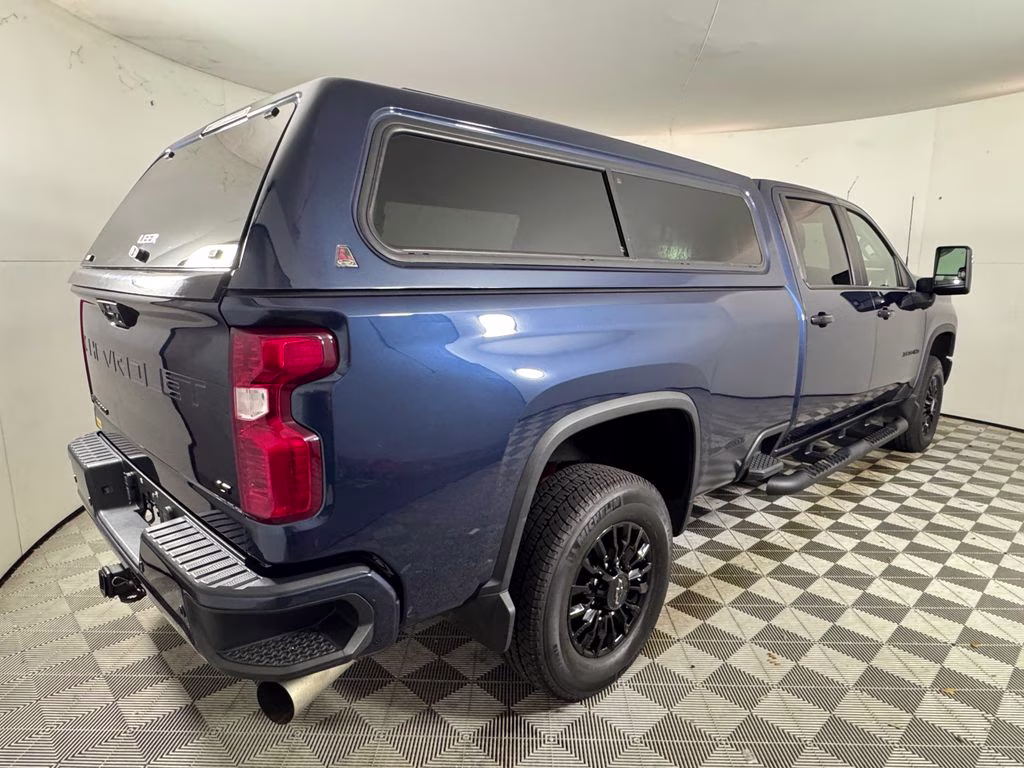 2022 Northsky Blue Metallic Chevrolet Silverado 3500HD LT 4X4 Truck