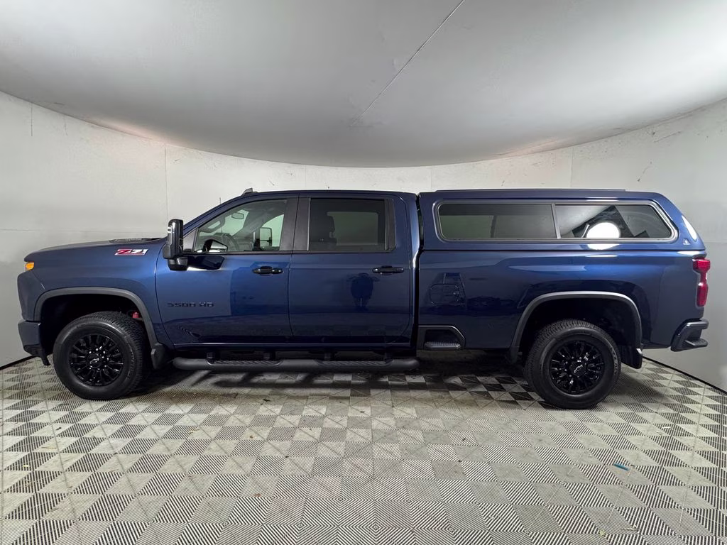 2022 Northsky Blue Metallic Chevrolet Silverado 3500HD LT 4X4 Truck