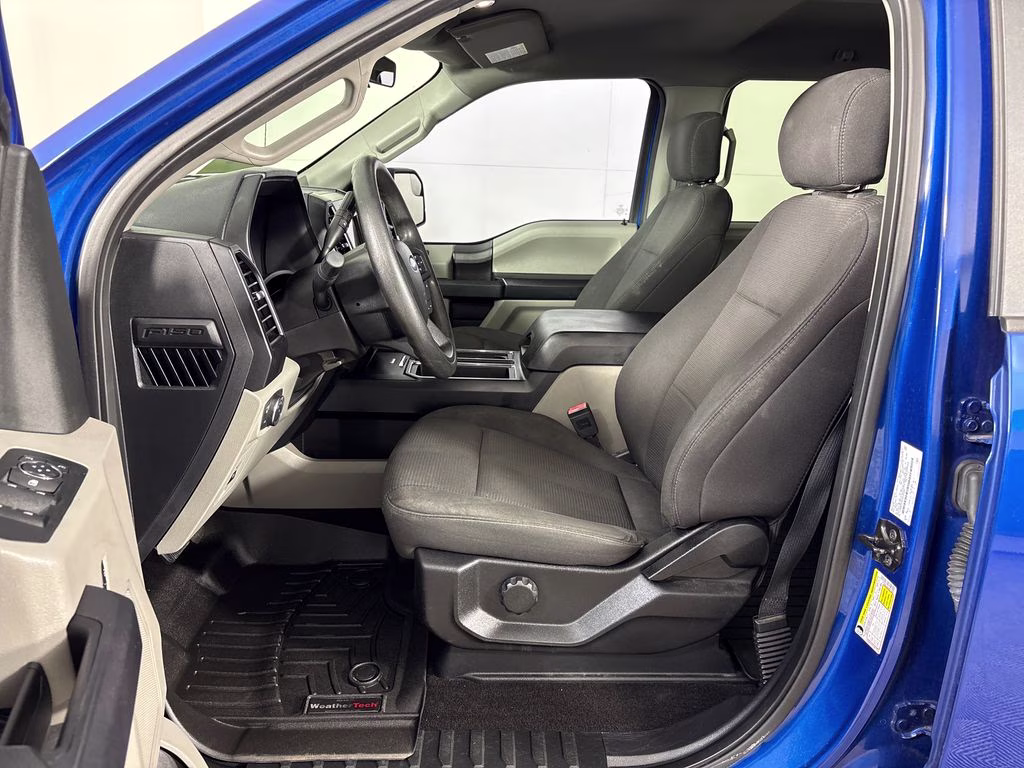 2018 Lightning Blue Ford F-150 XL 4X4 Truck