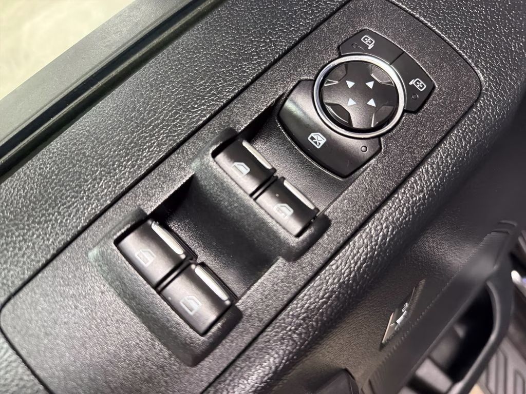 2016 Shadow Black Ford F-150 XLT 4X4 Truck
