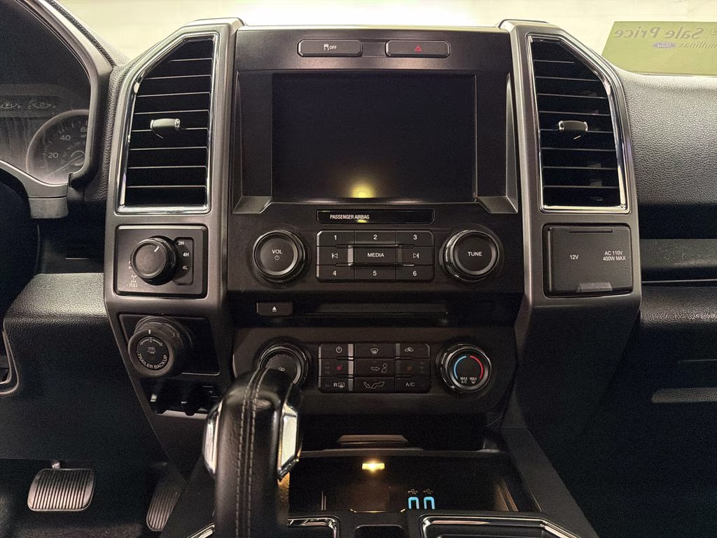 2016 Shadow Black Ford F-150 XLT 4X4 Truck