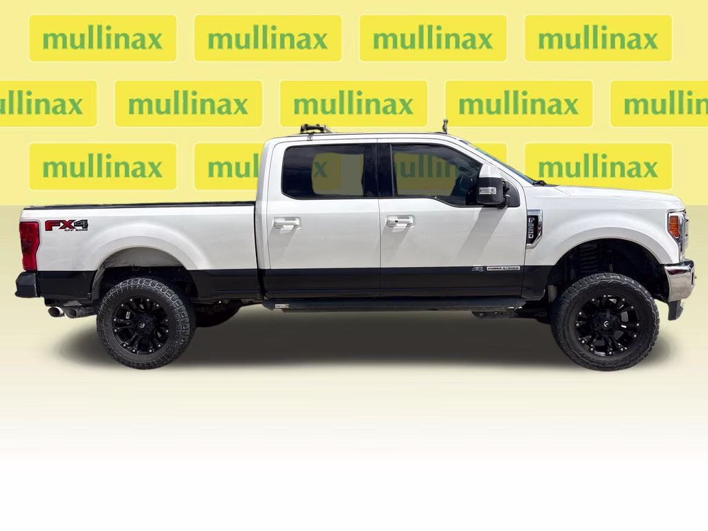 2019 White Platinum Clearcoat Metallic Ford Super Duty F-250 SRW Lariat 4X4 Truck