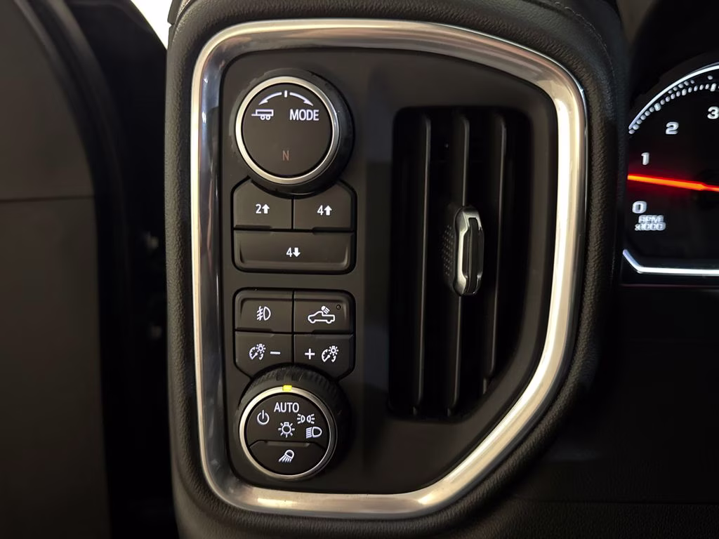 2022 Northsky Blue Metallic Chevrolet Silverado 3500HD LT 4X4 Truck
