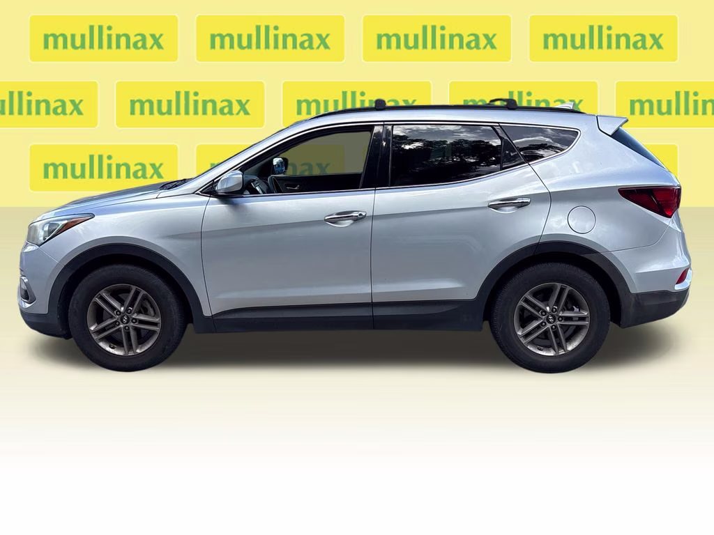 2017 Sparkling Silver Hyundai Santa Fe Sport 2.4 Base FWD SUV