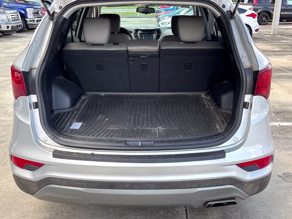 2017 Sparkling Silver Hyundai Santa Fe Sport 2.4 Base FWD SUV